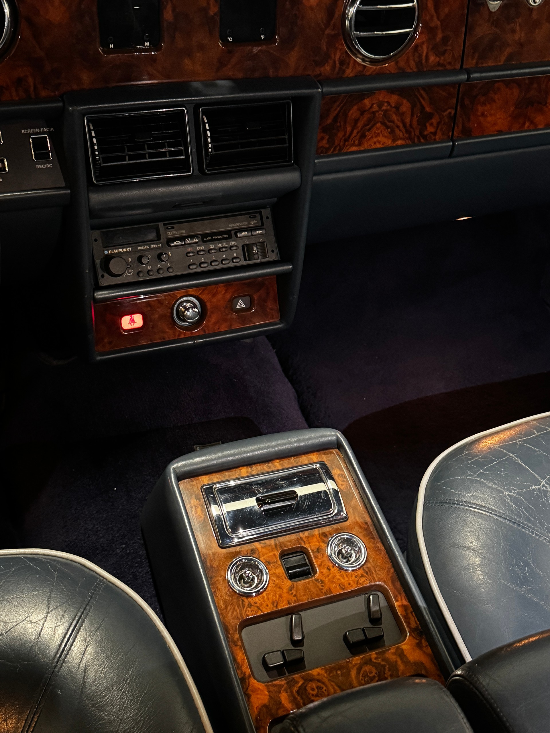 ROLLS-ROYCE Silver Spirit II *Veteran*-image-15