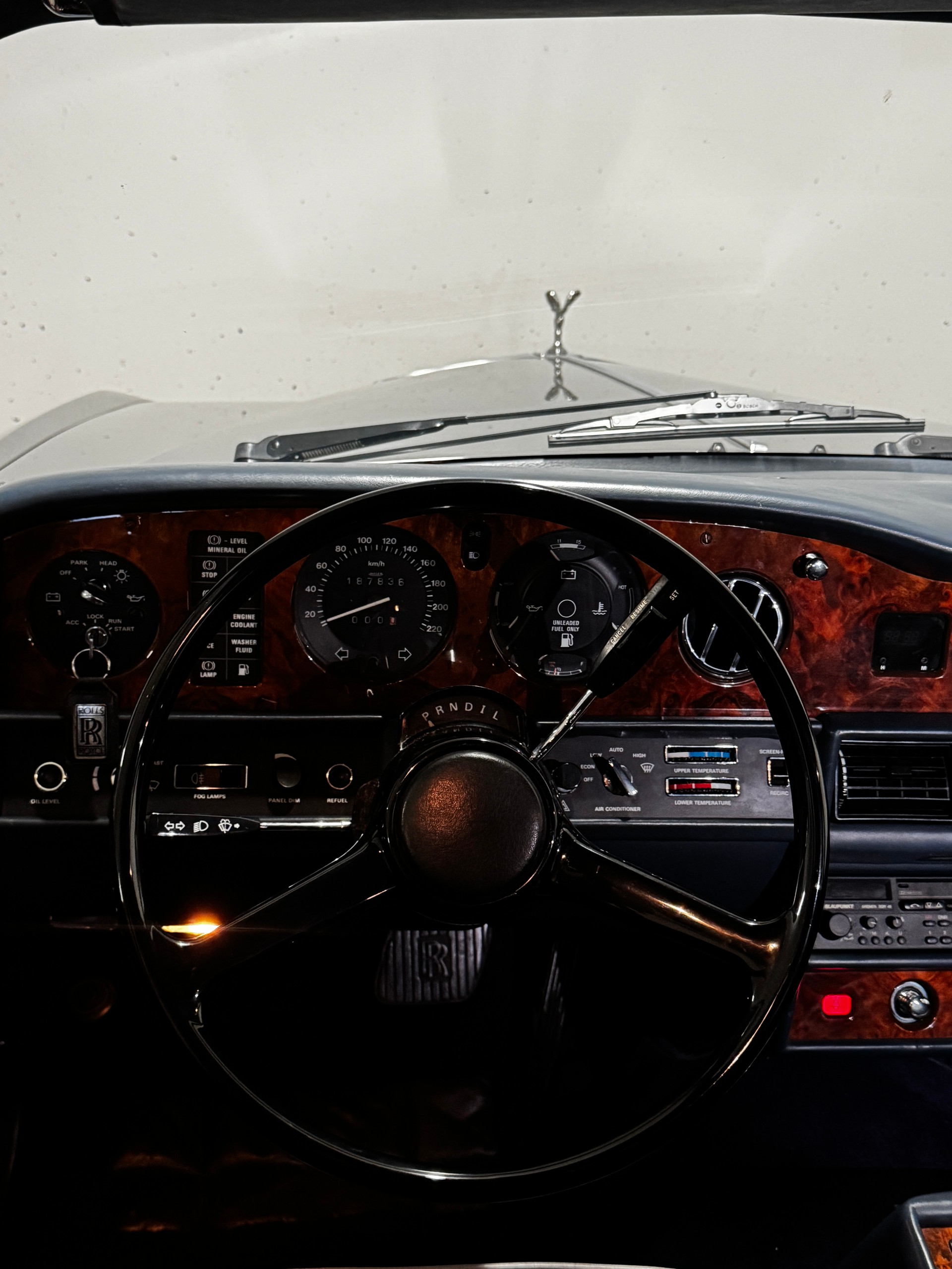 ROLLS-ROYCE Silver Spirit II *Veteran*-image-13