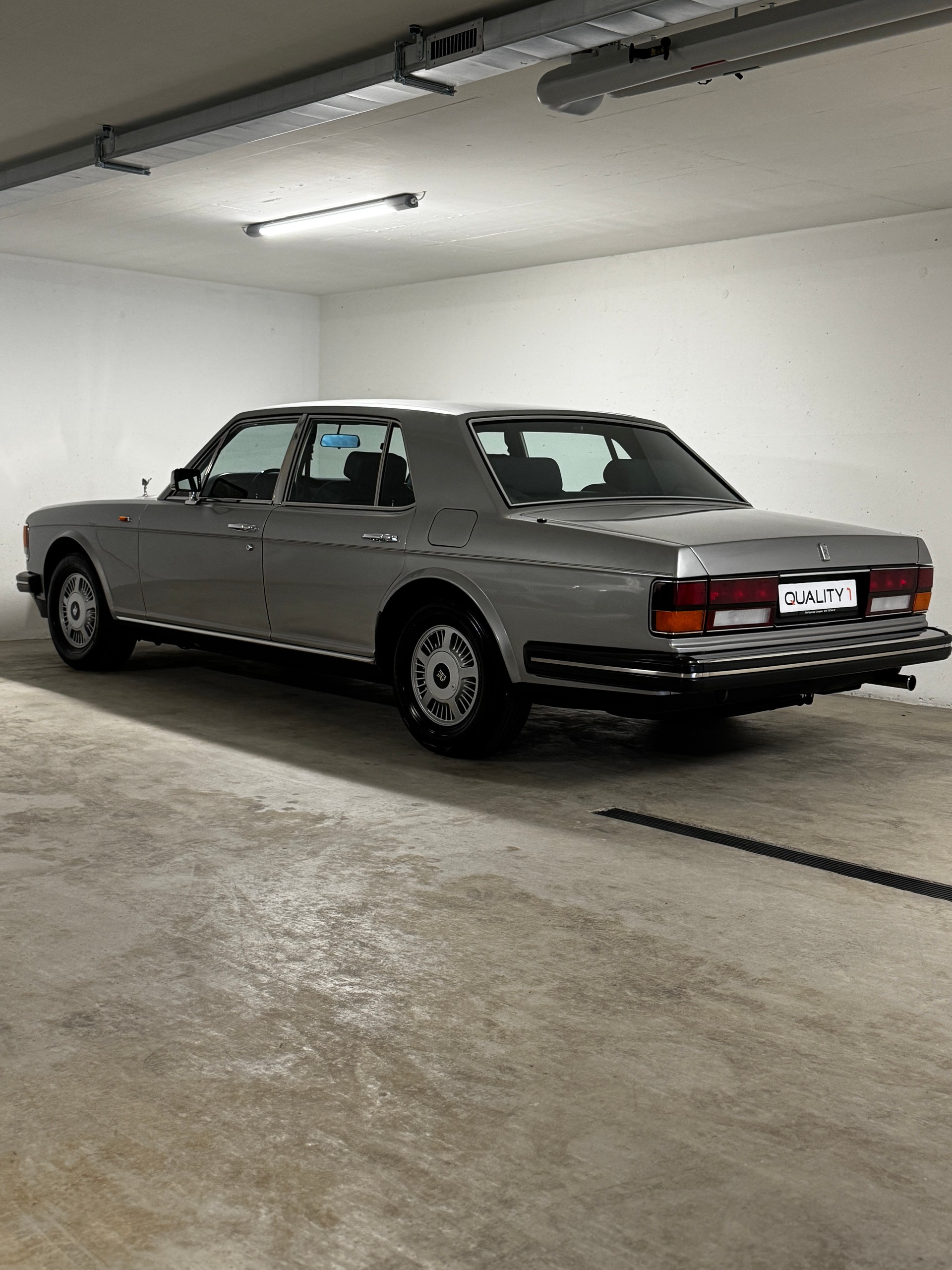 ROLLS-ROYCE Silver Spirit II *Veteran*-image-5