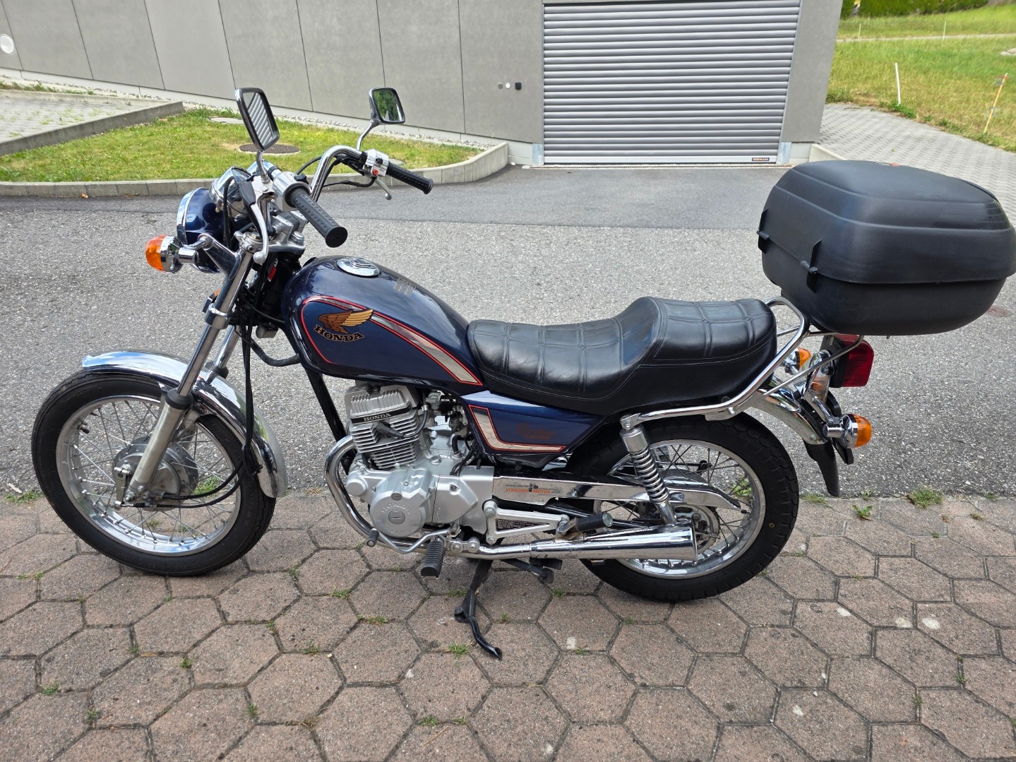 HONDA CM 125 C