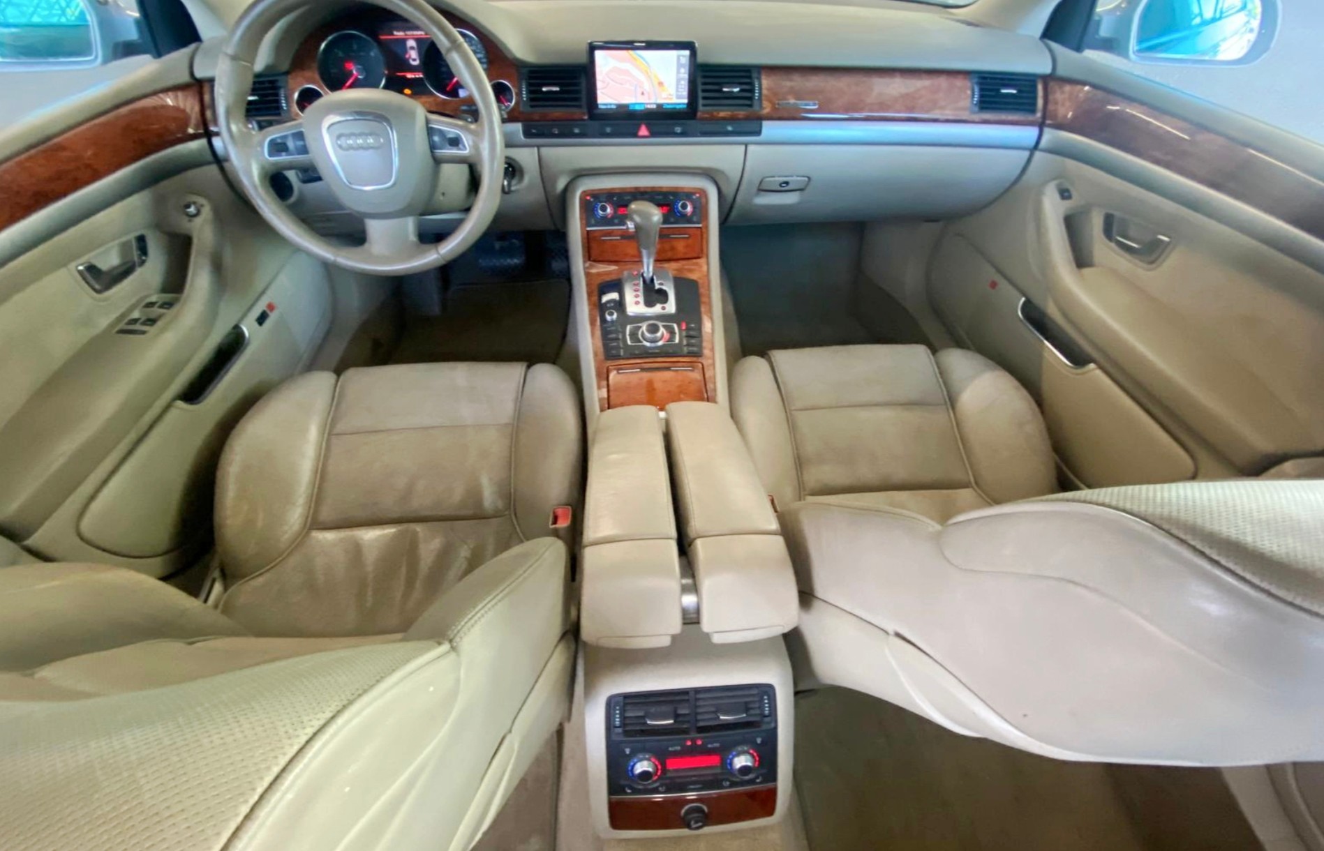 AUDI A8 L 3.0 TDI quattro tiptronic-image-7