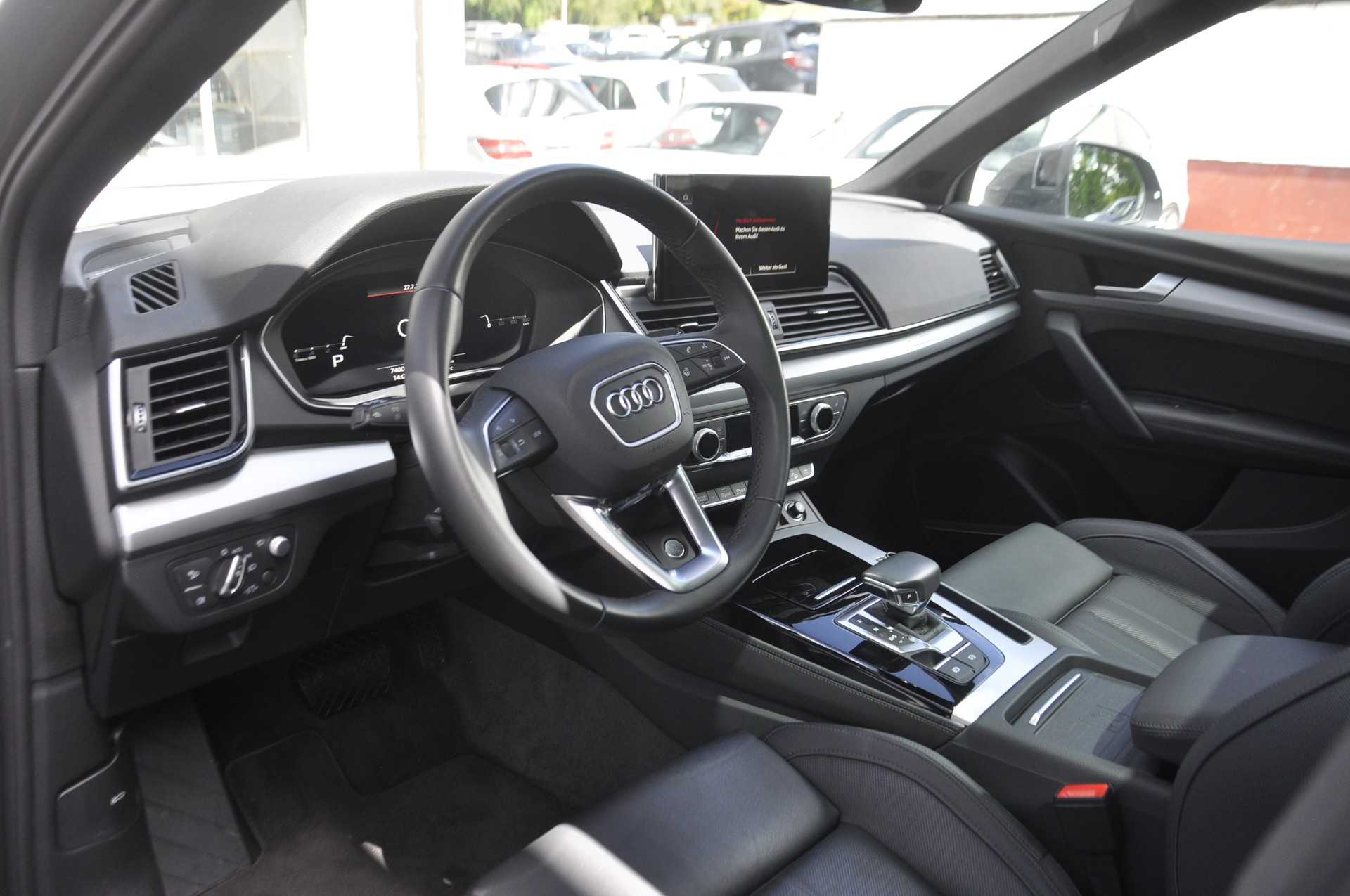 AUDI Q5 Sportback 50 TDI S line quattro tiptronic I Anhängerkupplung-image-5