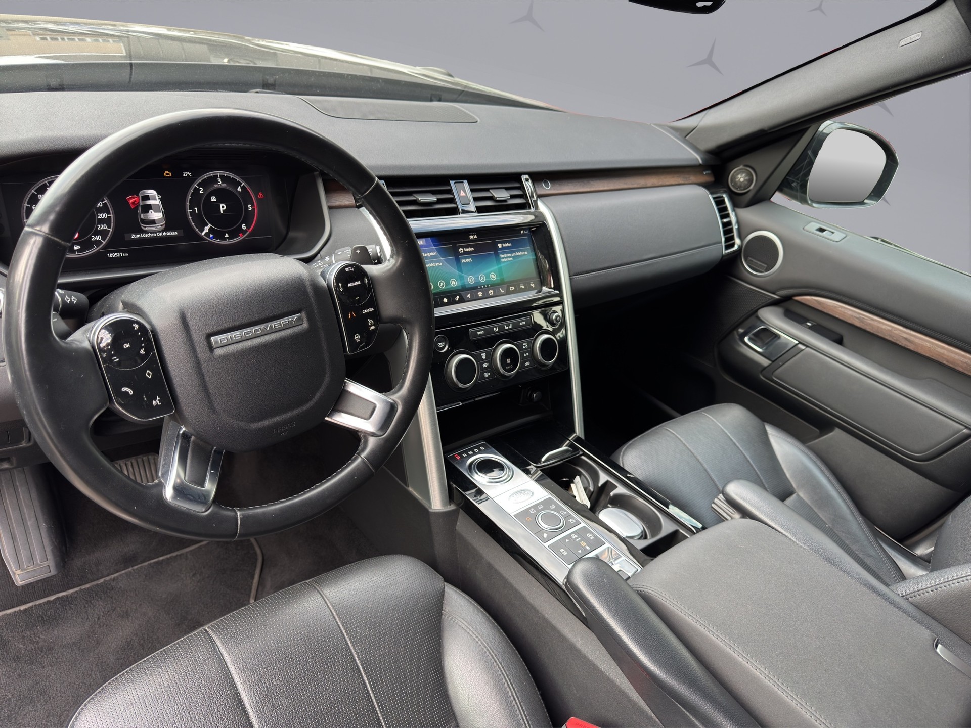 LAND ROVER Discovery 3.0 SDV6 HSE Automatic-image-10