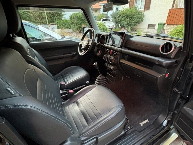 SUZUKI 1.5 Compact Top-image-4