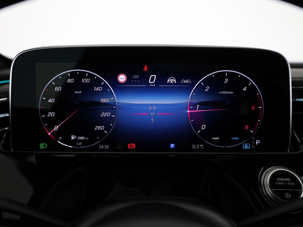 MERCEDES-BENZ E 220 d 4MATIC T-Modell "Swiss Star"-image-13