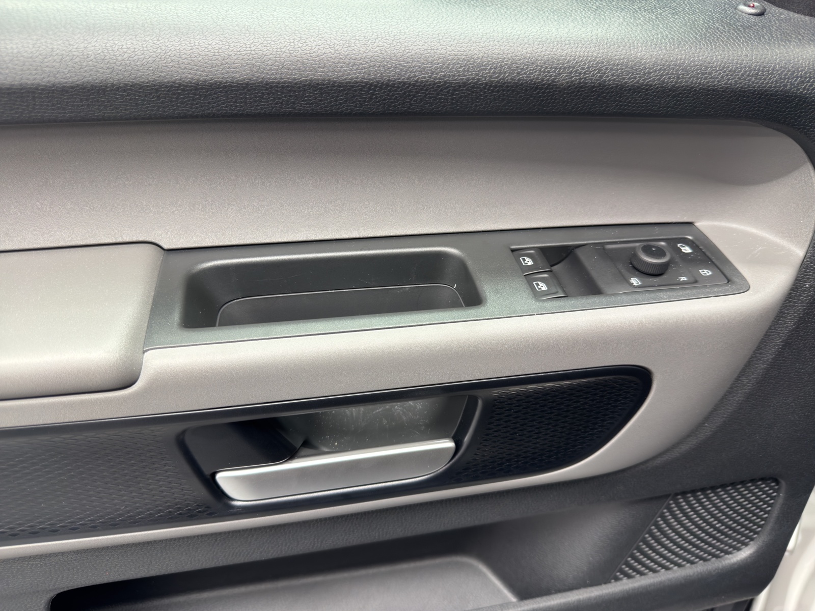 VW ID.Buzz Cargo 84kWh-image-14