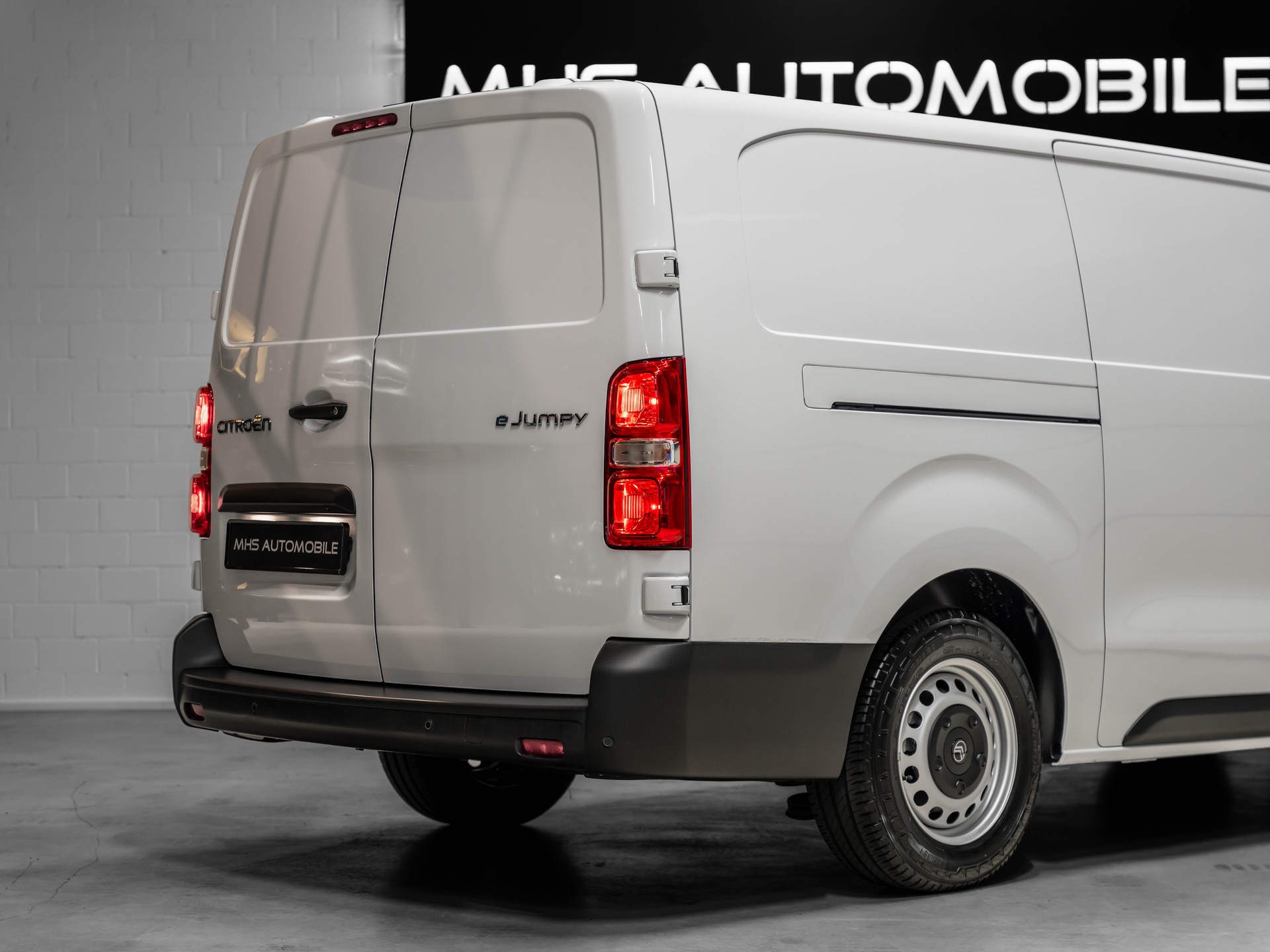 CITROEN e-Jumpy XL 75kWh 3500KG Anhängelast-image-17
