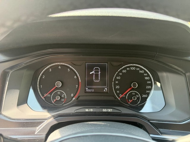 VW Polo 1.0 TSI BMT Trendline-image-7