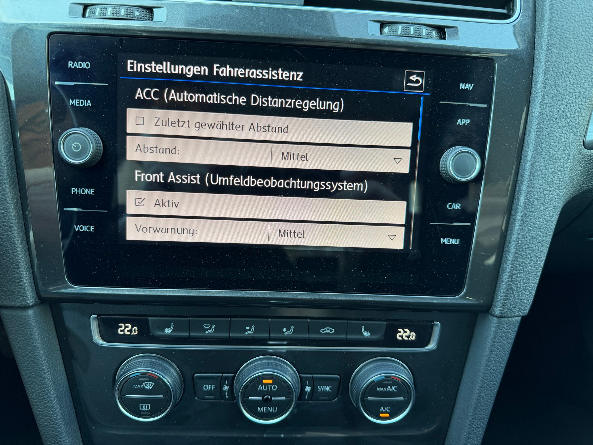 VW Golf 1.5 TSI EVO Comfortline DSG-image-13