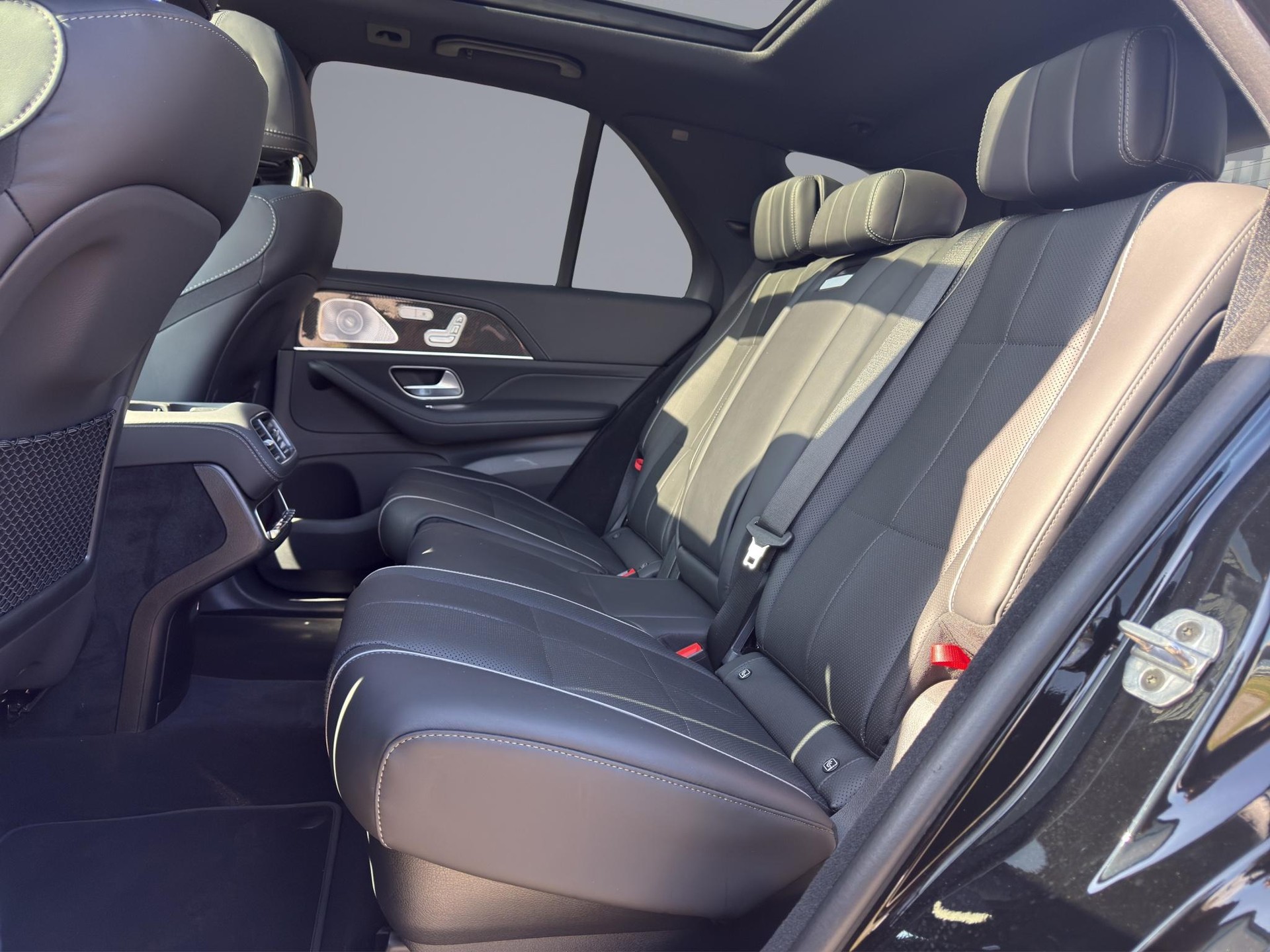 MERCEDES-BENZ GLE 450 AMG Line 4matic-image-21
