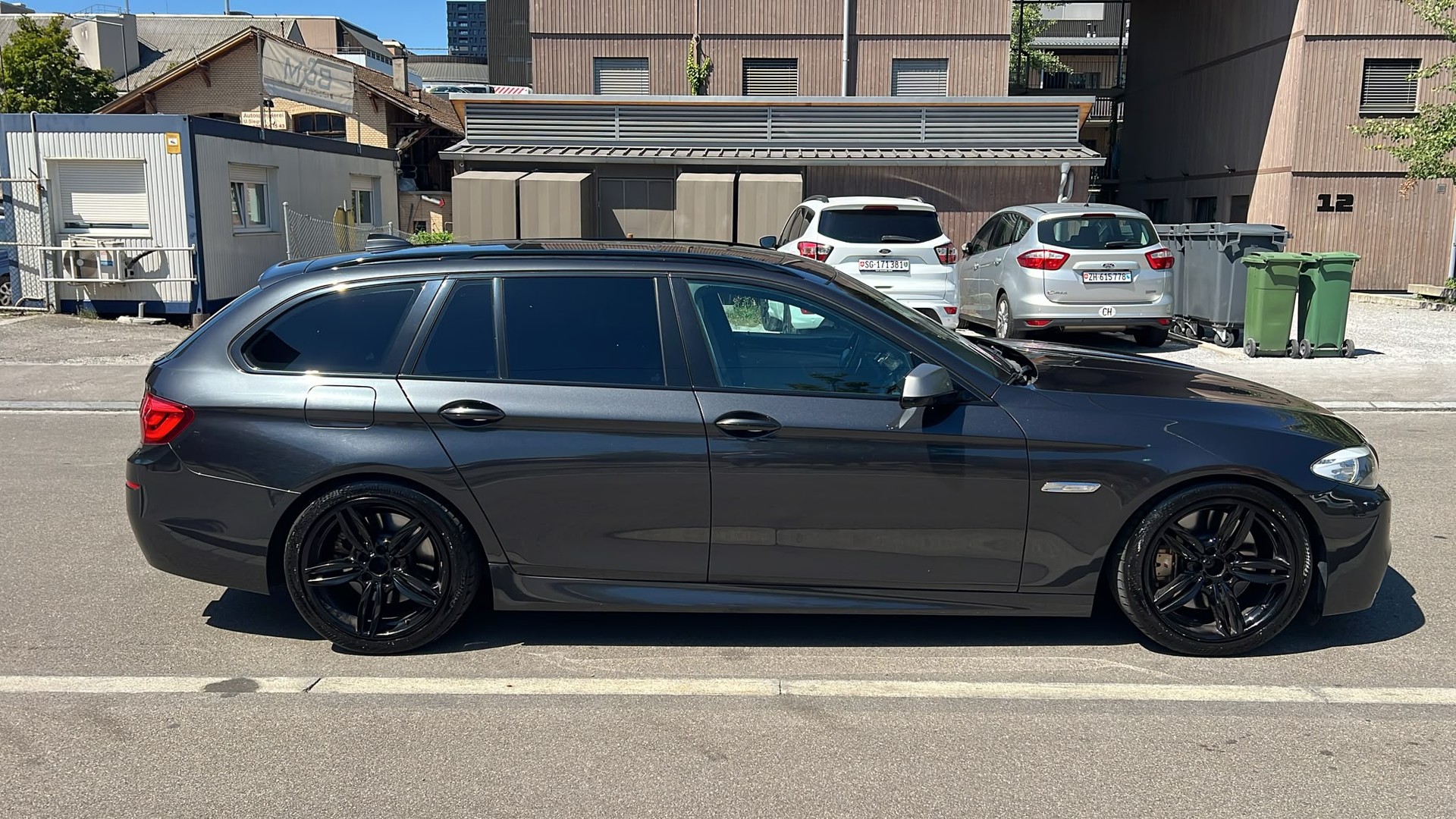 BMW M550d xDrive Touring Steptronic-image-4