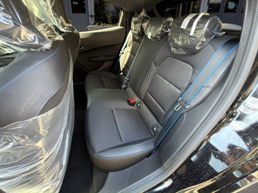 RENAULT Clio 1.8 E-Tech esprit Alpine-image-12