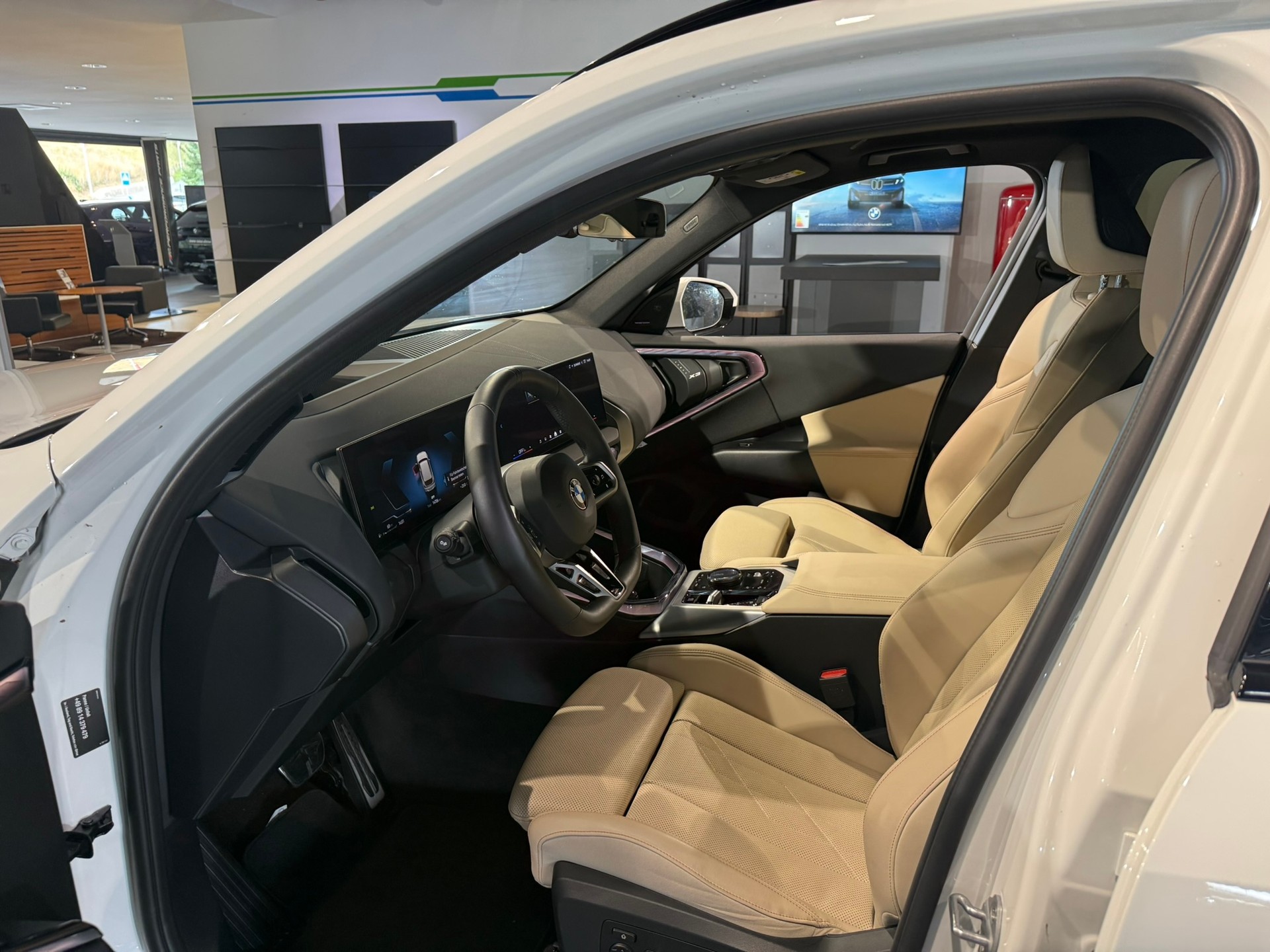 BMW X3 xDrive 48V 20d M Sport-image-12