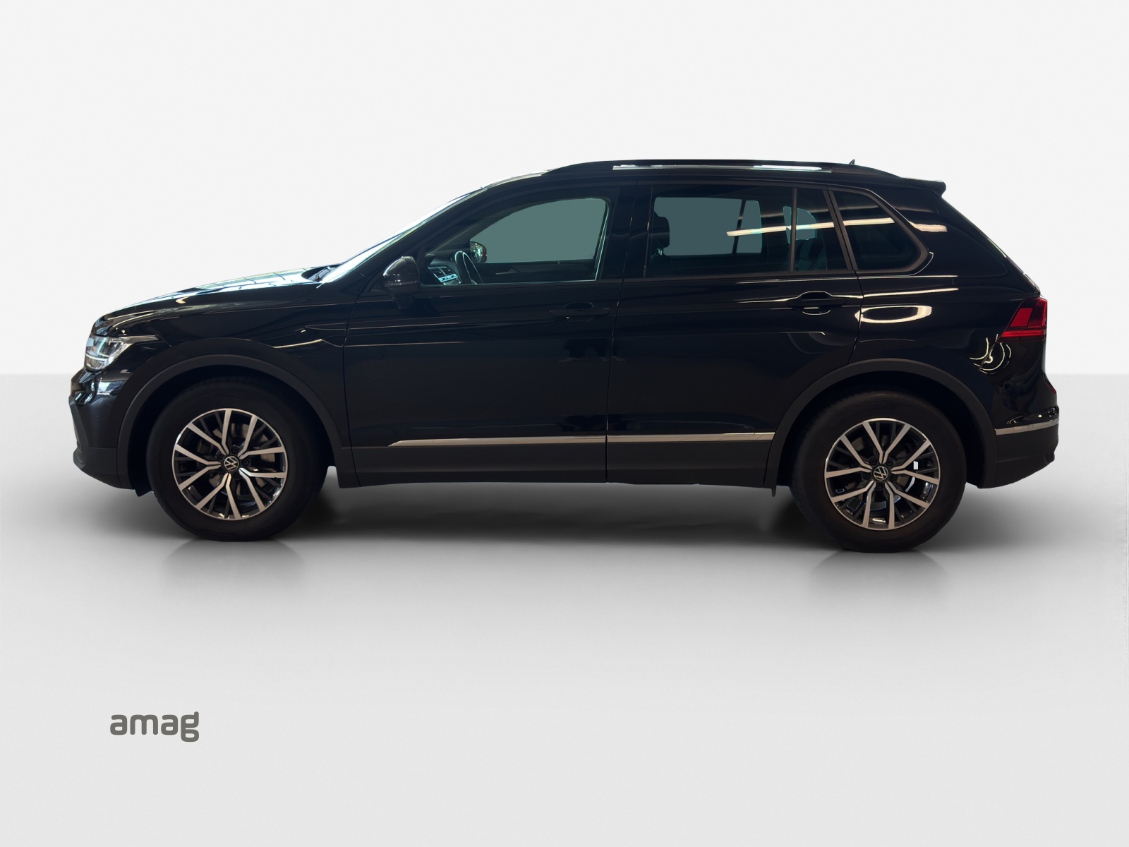VW Tiguan 1.5TSI Evo Life DSG-showroom-element-1