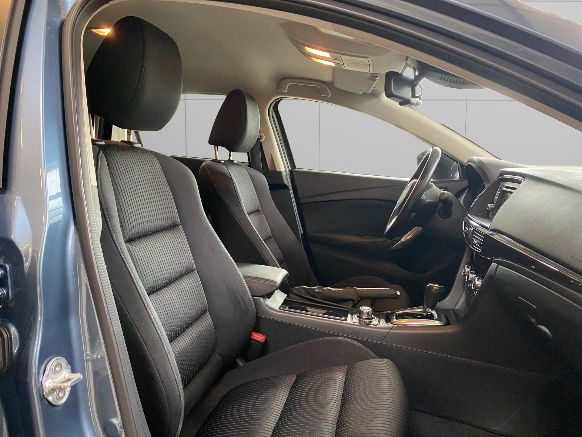 MAZDA 6 Sportwagon 2.0 16V HP Ambition Automatic-image-10