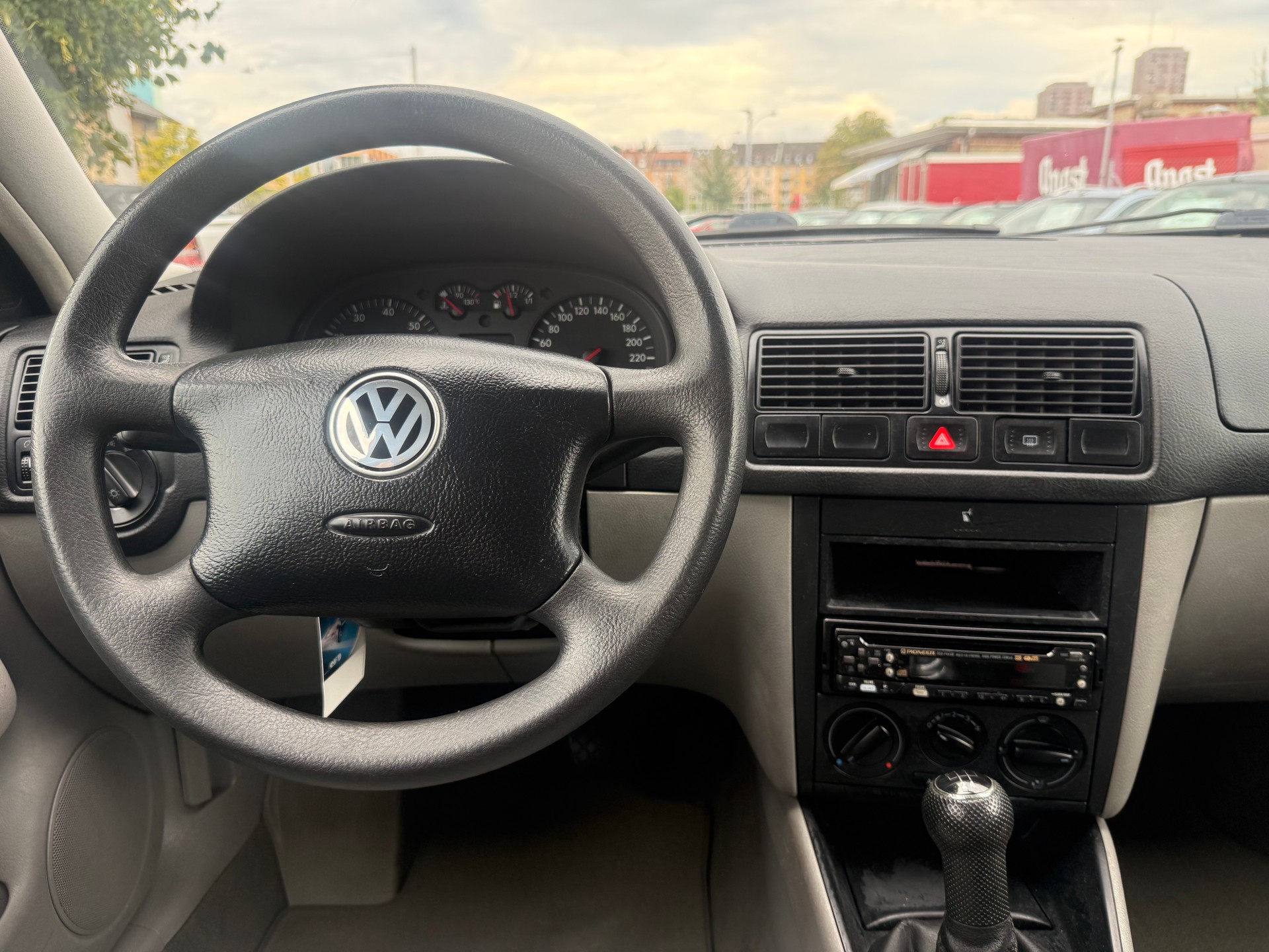 VW Golf 2.0 Comfortline-image-8