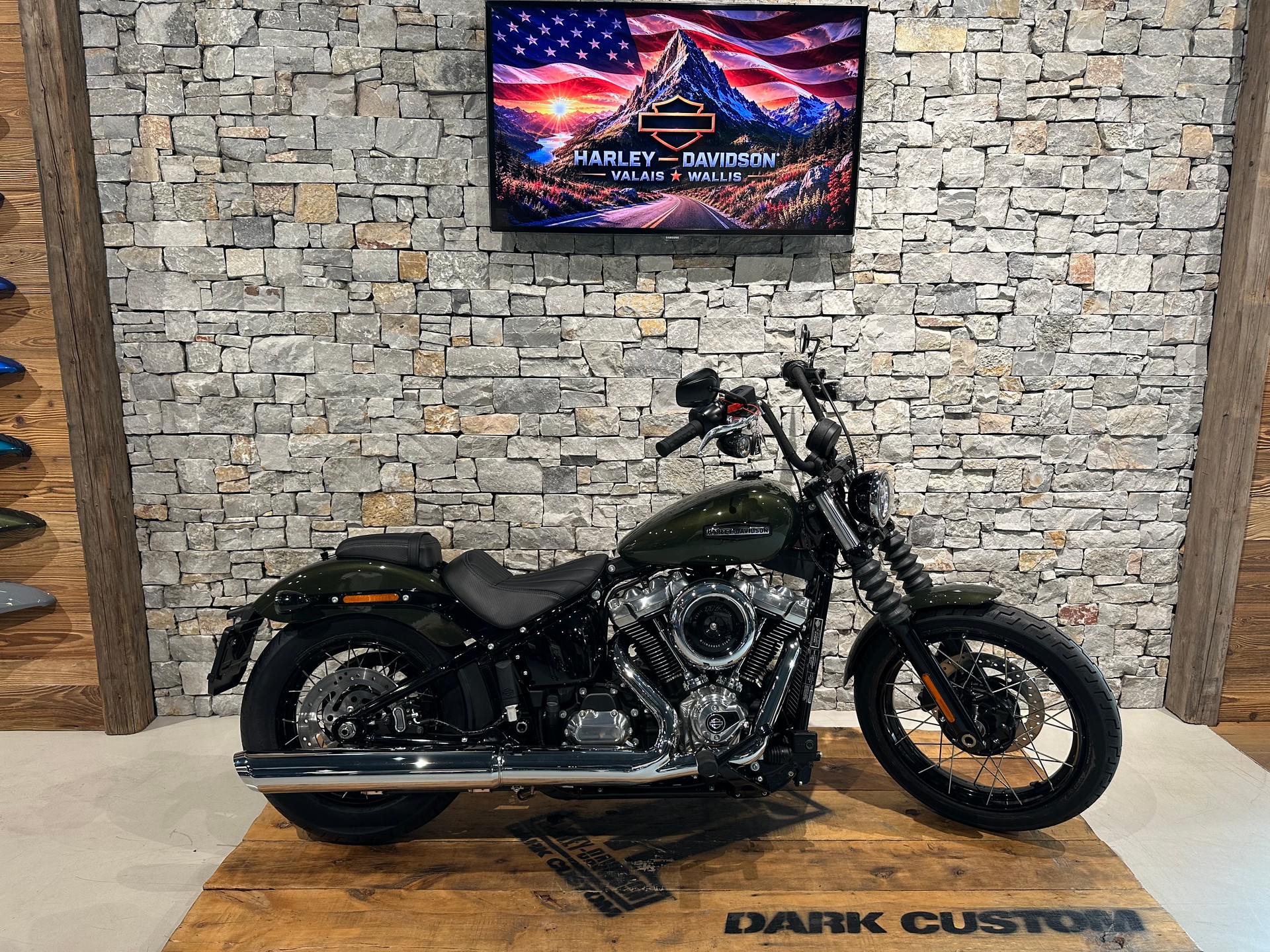 HARLEY-DAVIDSON FXBB Street Bob 117ci