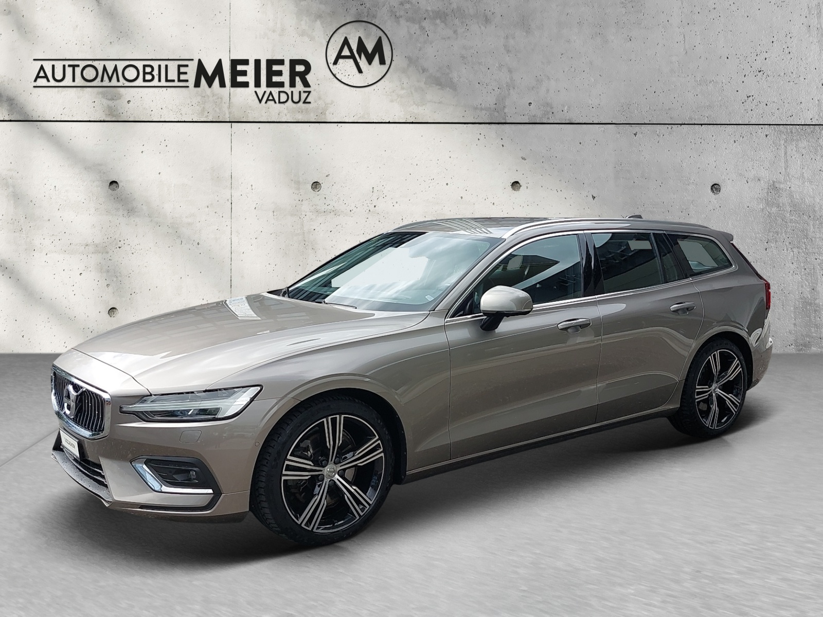 VOLVO V60 2.0 T6 Inscription AWD-image-0