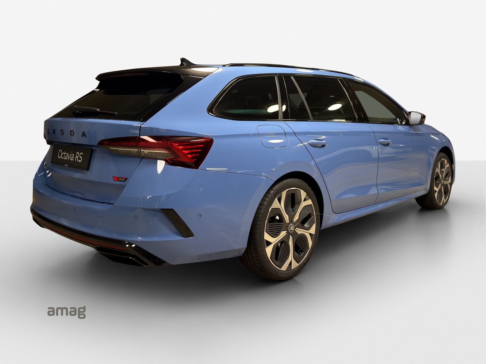 SKODA Octavia Combi 2.0 TSI DSG RS 30 Years Edition-image-4