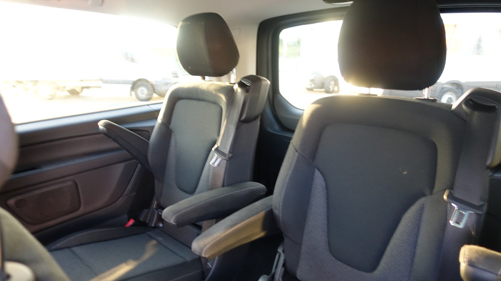 MERCEDES-BENZ V 250 d Swiss Edition lang 4Matic 7G-Tronic-image-7