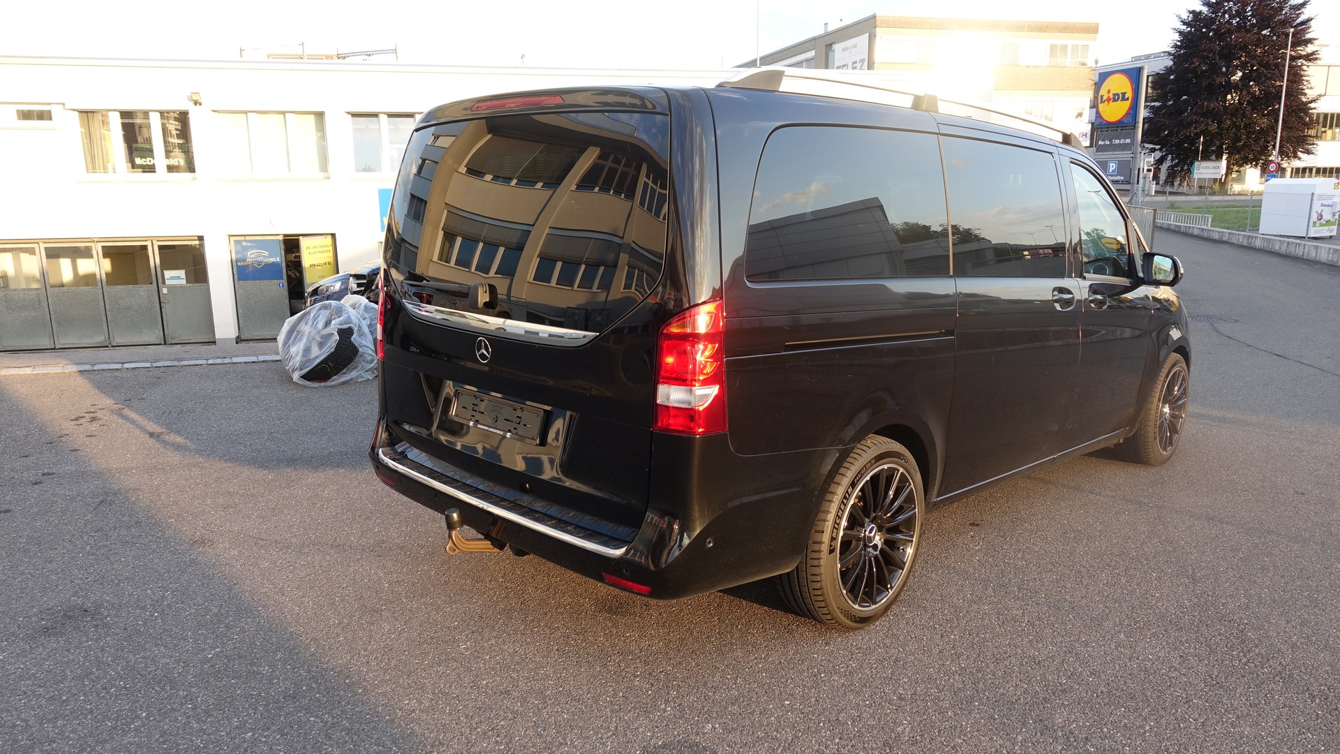 MERCEDES-BENZ V 250 d Swiss Edition lang 4Matic 7G-Tronic-image-1