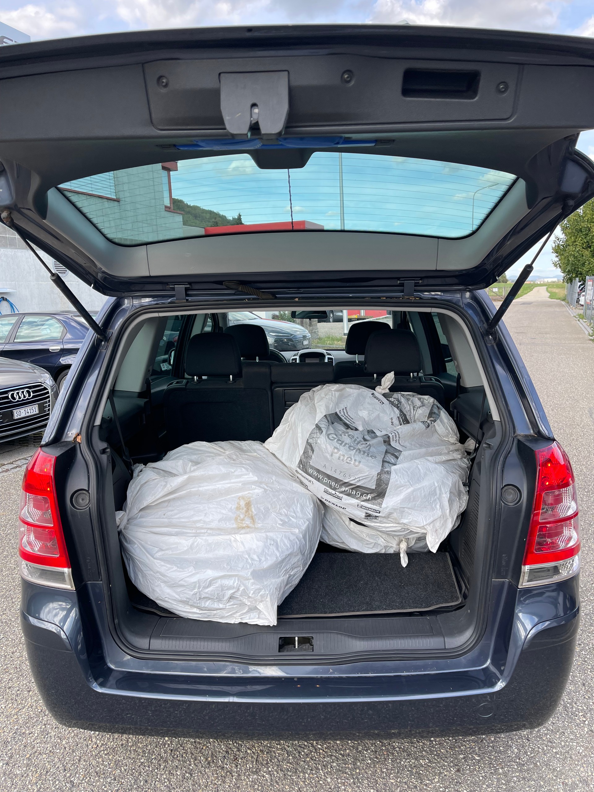 OPEL Zafira 1.8i 16V Anniversary Edition-image-11