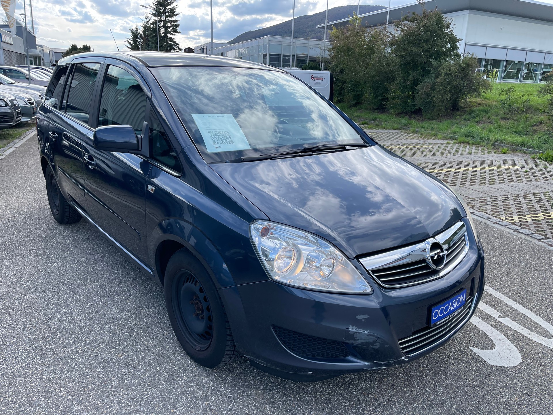 OPEL Zafira 1.8i 16V Anniversary Edition-image-2