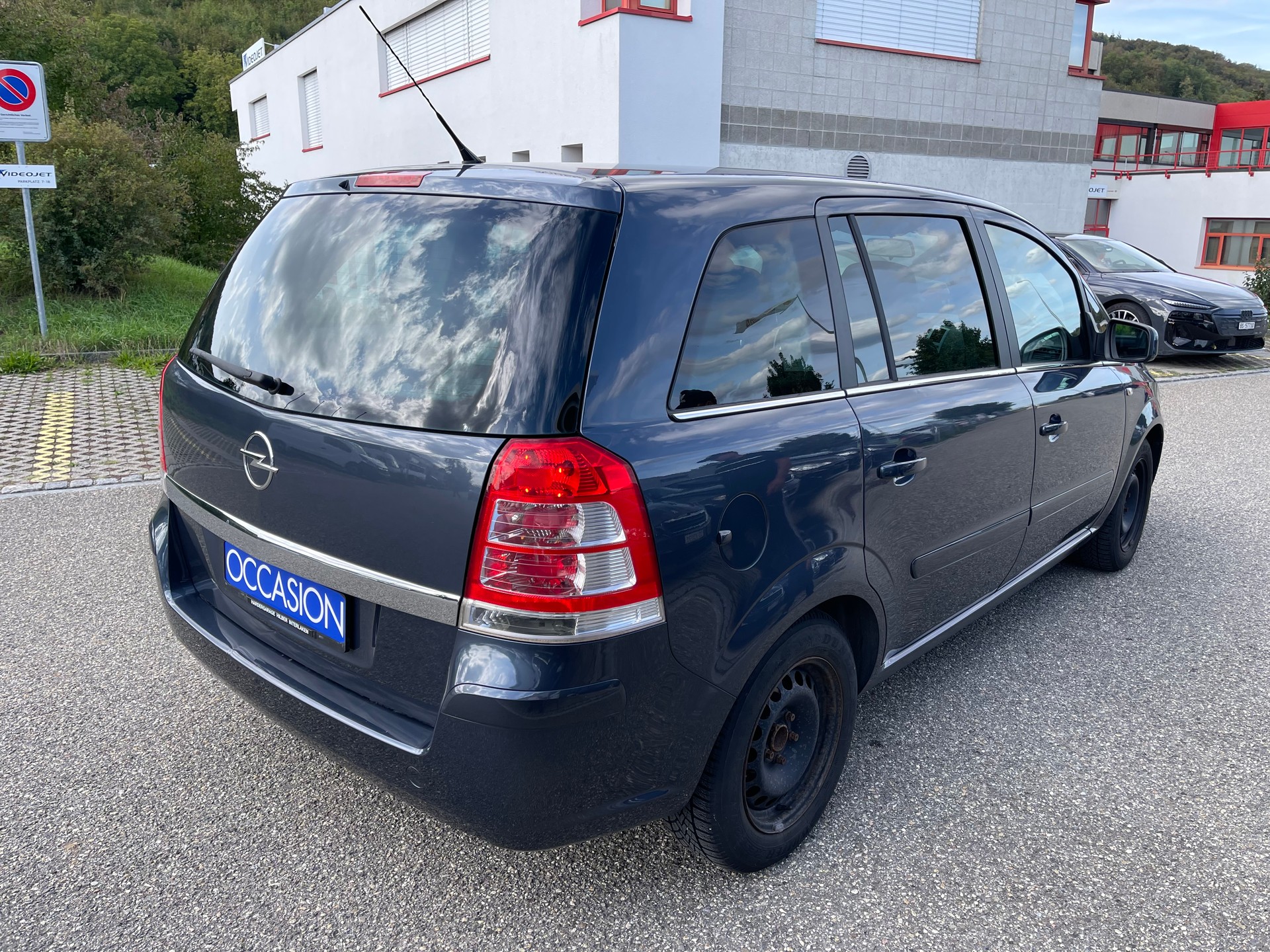 OPEL Zafira 1.8i 16V Anniversary Edition-image-5