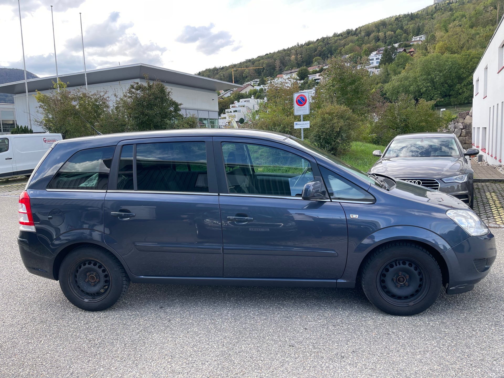 OPEL Zafira 1.8i 16V Anniversary Edition-image-6