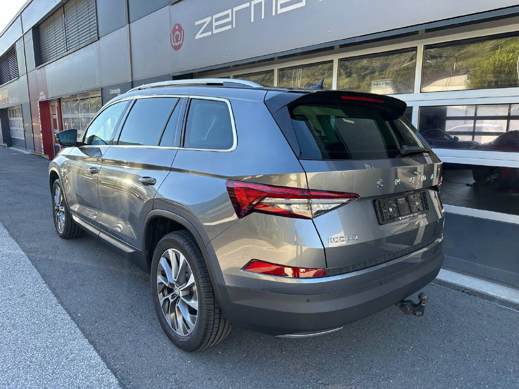 SKODA Kodiaq 2.0 TSI Clever DSG 7 Places (CH)-image-2