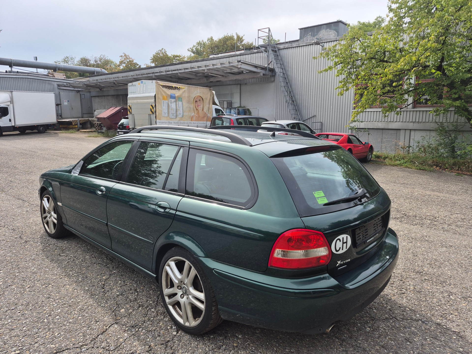 JAGUAR X-Type Estate 3.0 V6 Traction4 Sport-image-4