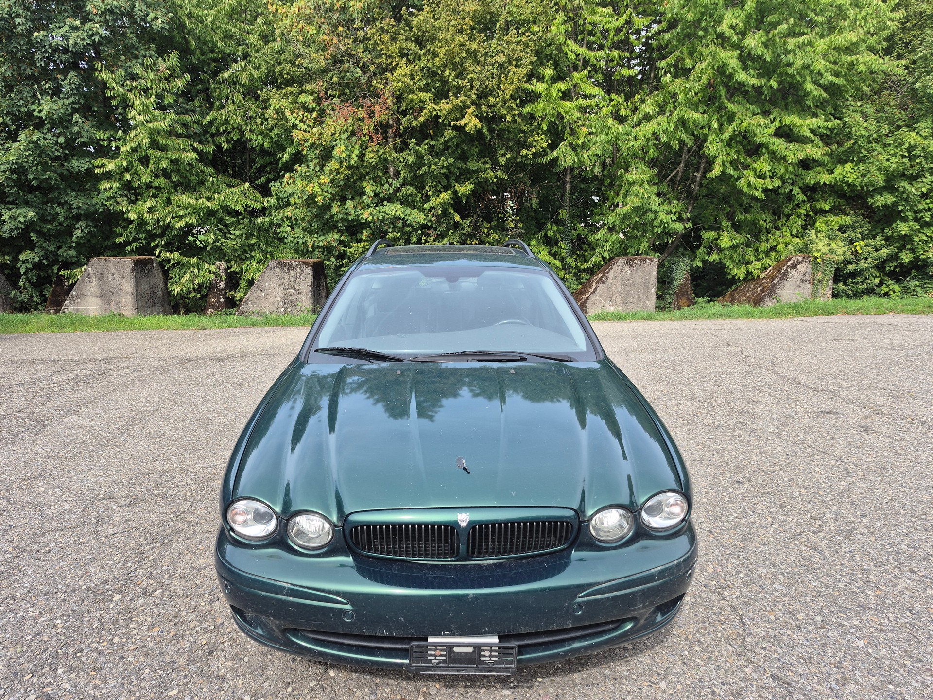 JAGUAR X-Type Estate 3.0 V6 Traction4 Sport-image-1