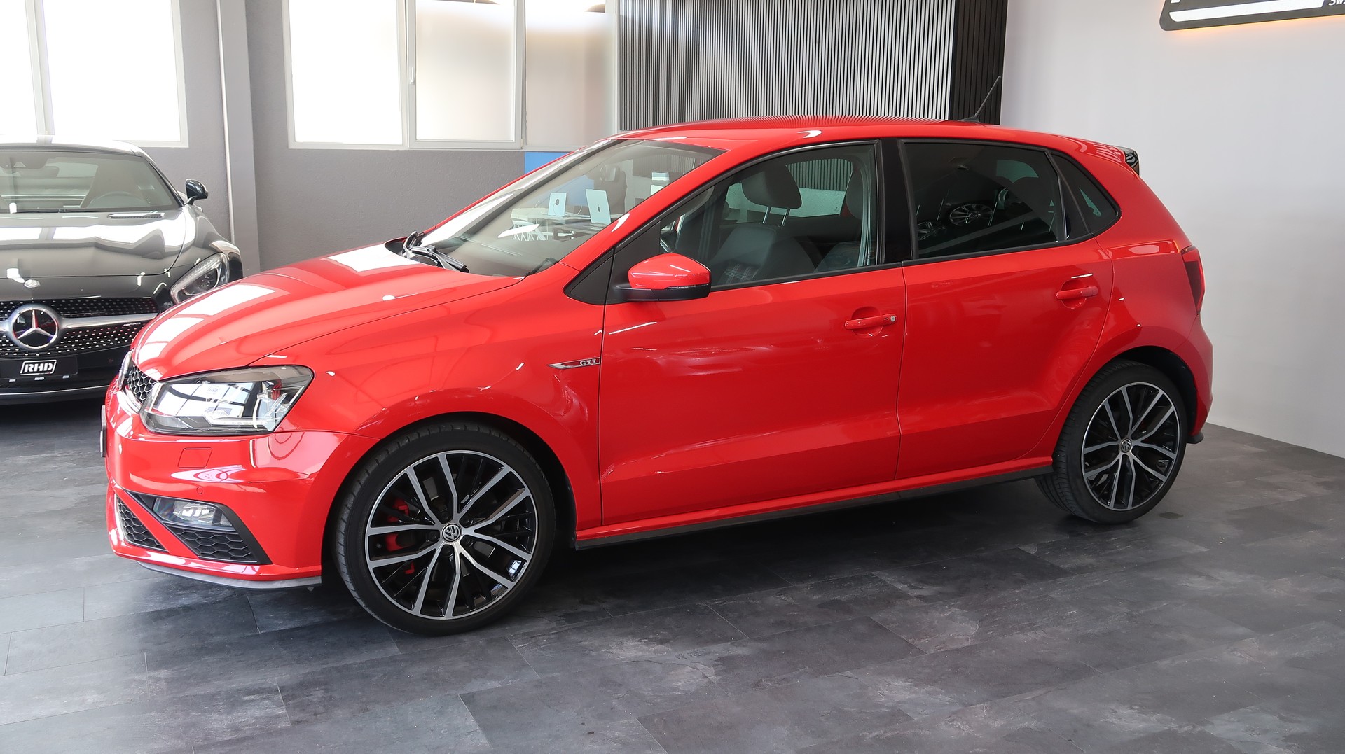 VW Polo 1.8 TSI GTI / CH / 192PS / 1ERE MAIN / GARANTIE-image-1