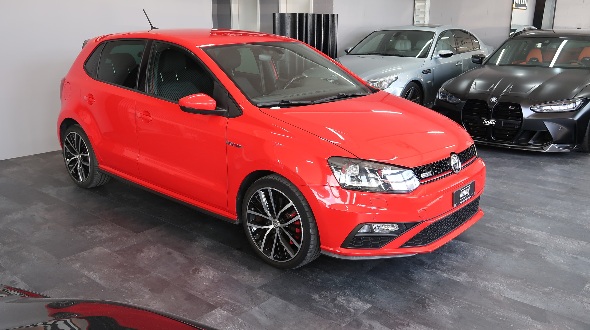 VW Polo 1.8 TSI GTI / CH / 192PS / 1ERE MAIN / GARANTIE-image-8