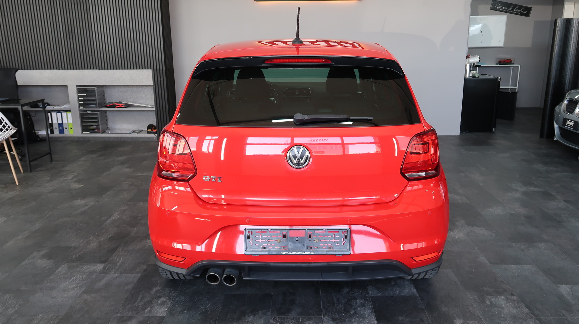 VW Polo 1.8 TSI GTI / CH / 192PS / 1ERE MAIN / GARANTIE-image-12
