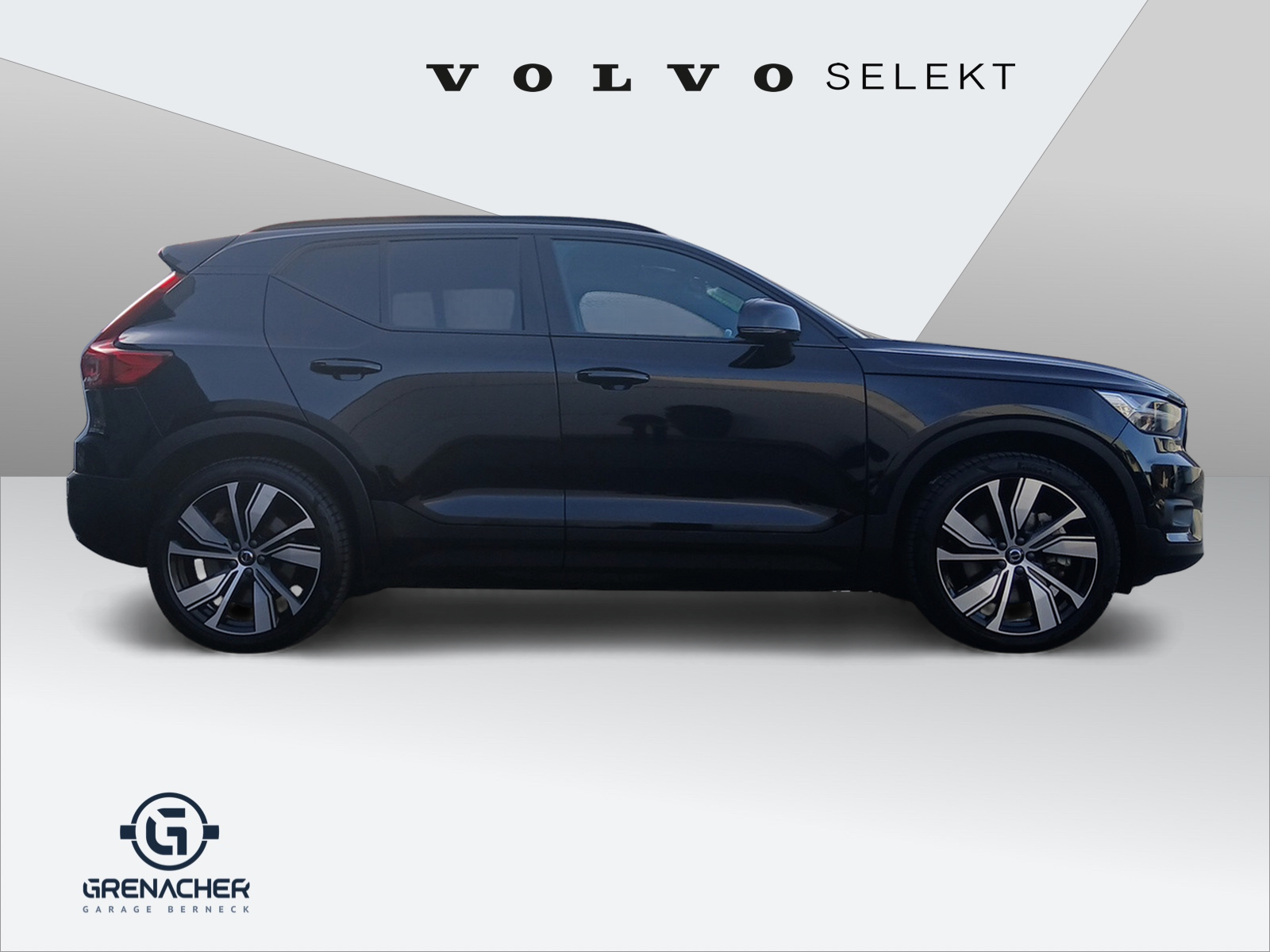 VOLVO XC40 P8 Twin Pro AWD-image-2