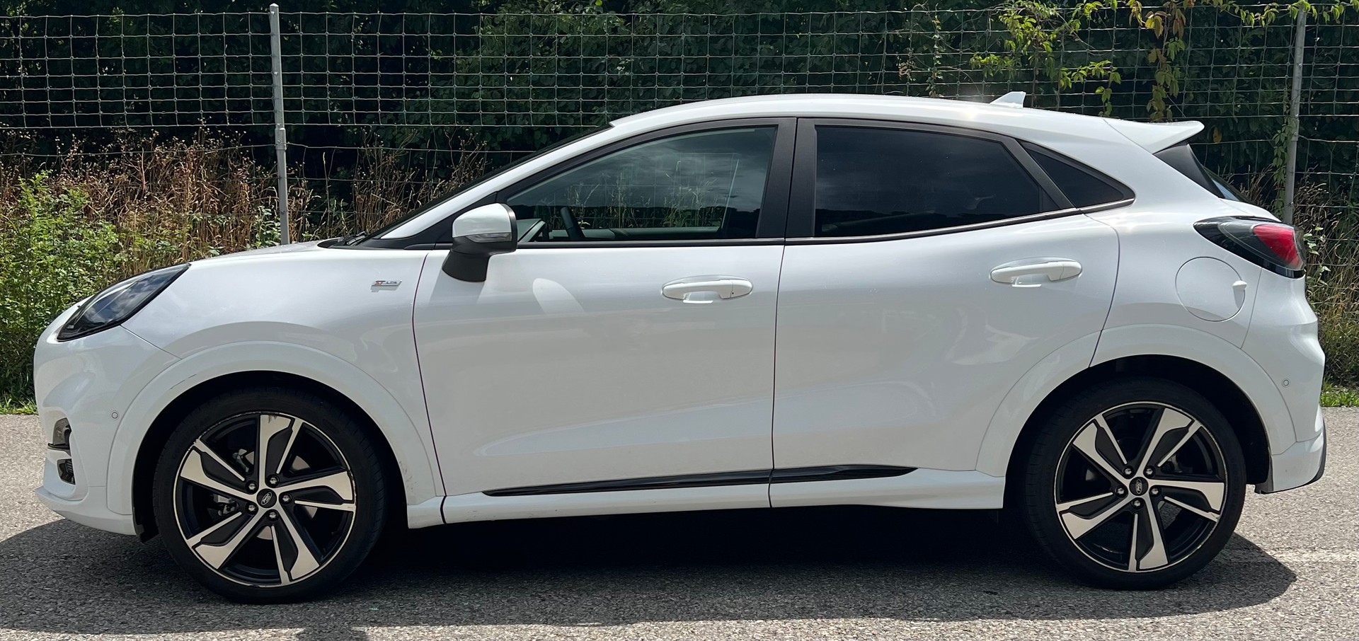 FORD 1.0 EcoB Hybrid 155 ST-Line Design-image-1