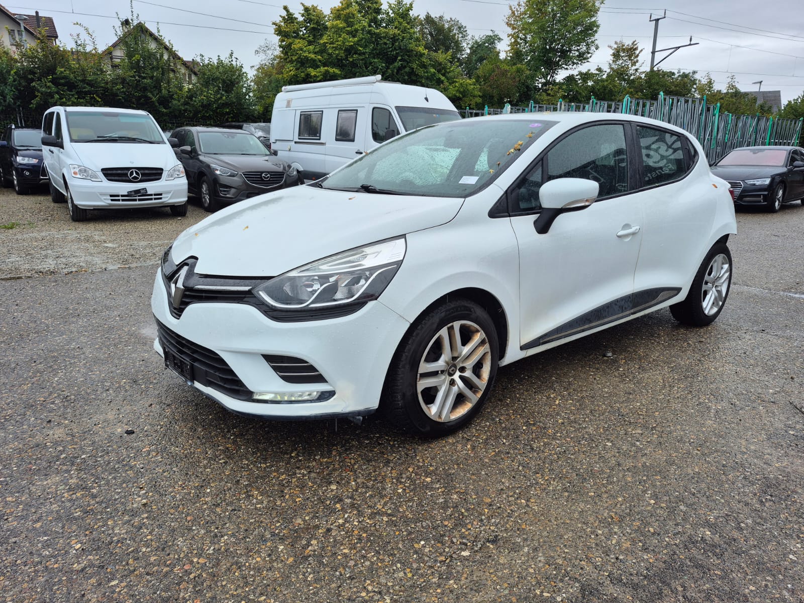 RENAULT Clio 0.9 12V Zen-image-1