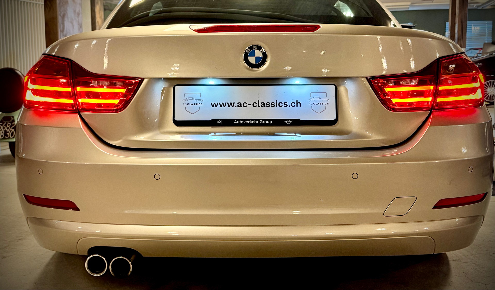 BMW 430i Cabriolet Steptronic-image-12