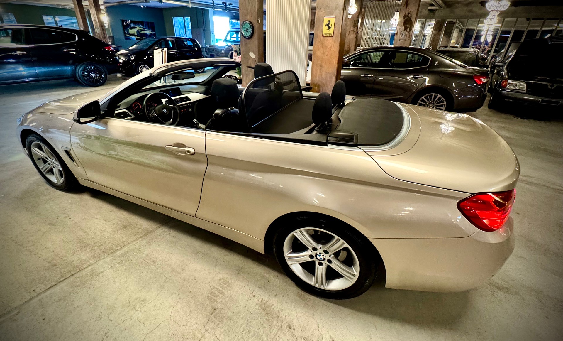 BMW 430i Cabriolet Steptronic-image-16