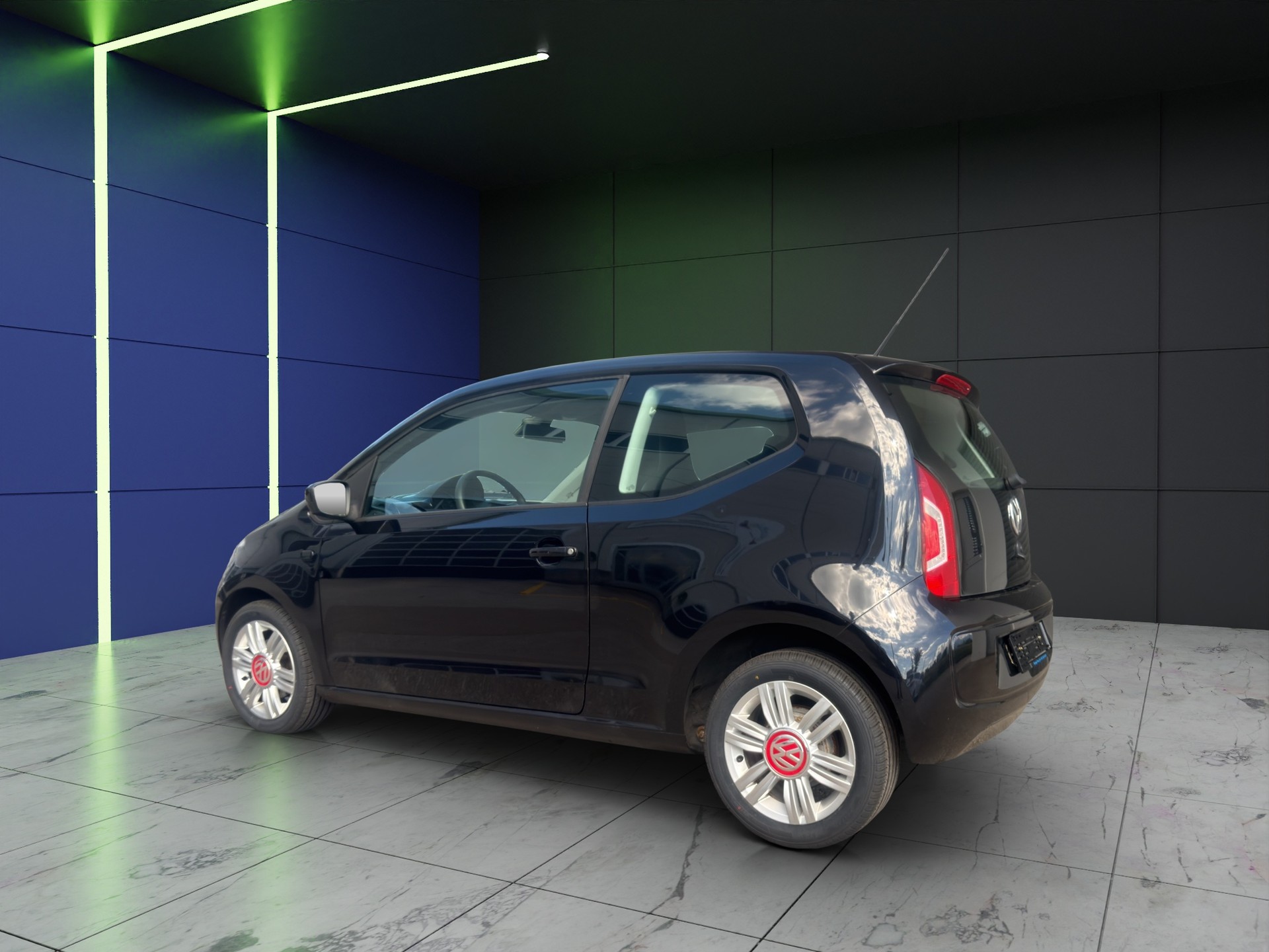 VW Up 1.0 black up-image-9