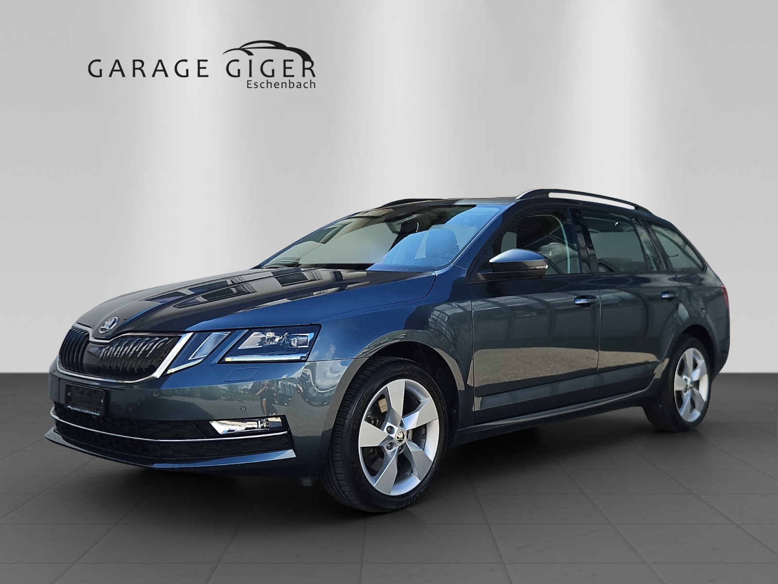 SKODA Octavia Combi 1.8 TSI Style 4x4 DSG-image-0