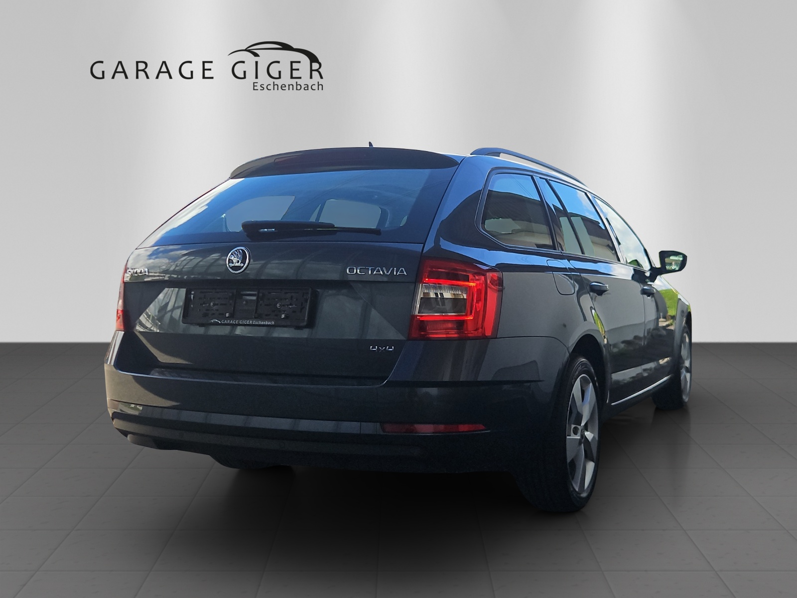 SKODA Octavia Combi 1.8 TSI Style 4x4 DSG-image-3