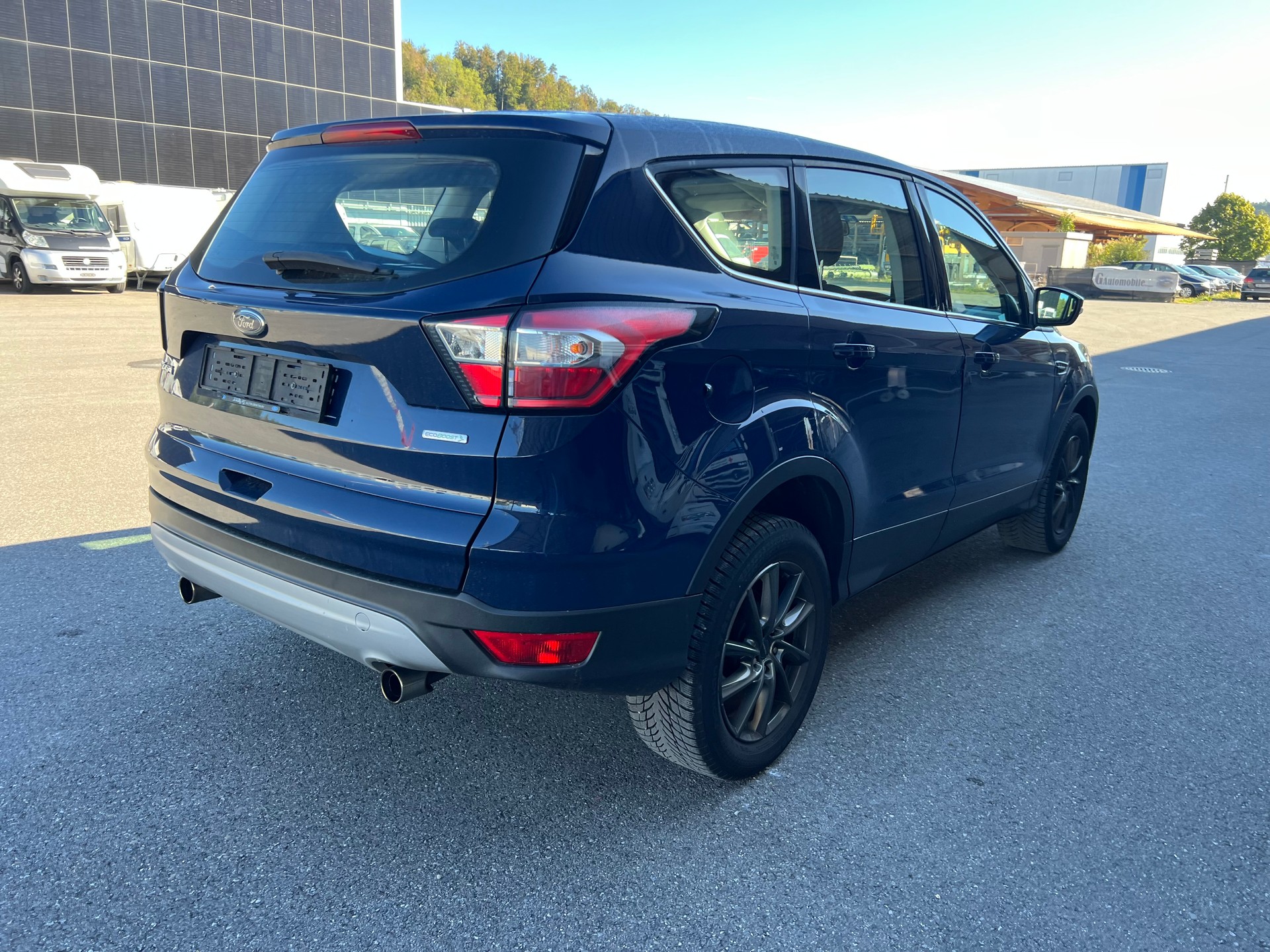 FORD Kuga 1.5 SCTi Trend 2WD-image-3