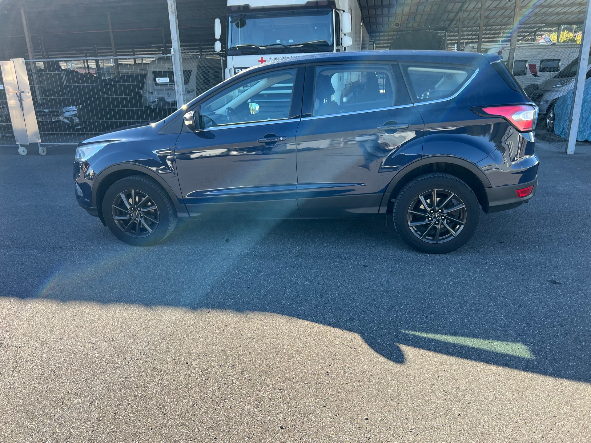 FORD Kuga 1.5 SCTi Trend 2WD-image-5