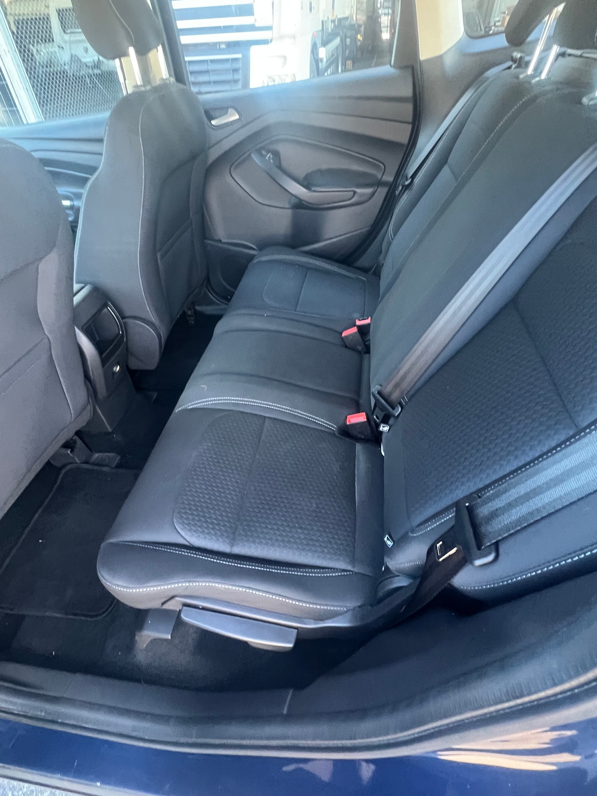 FORD Kuga 1.5 SCTi Trend 2WD-image-7
