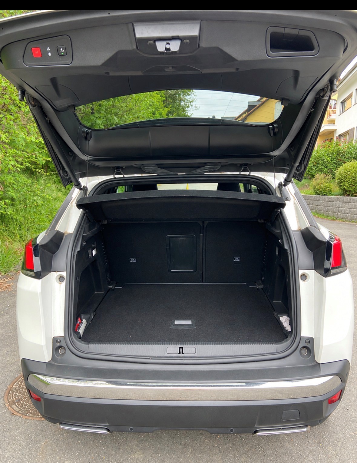 PEUGEOT 2.0 BlueHDi 180 GT-image-5