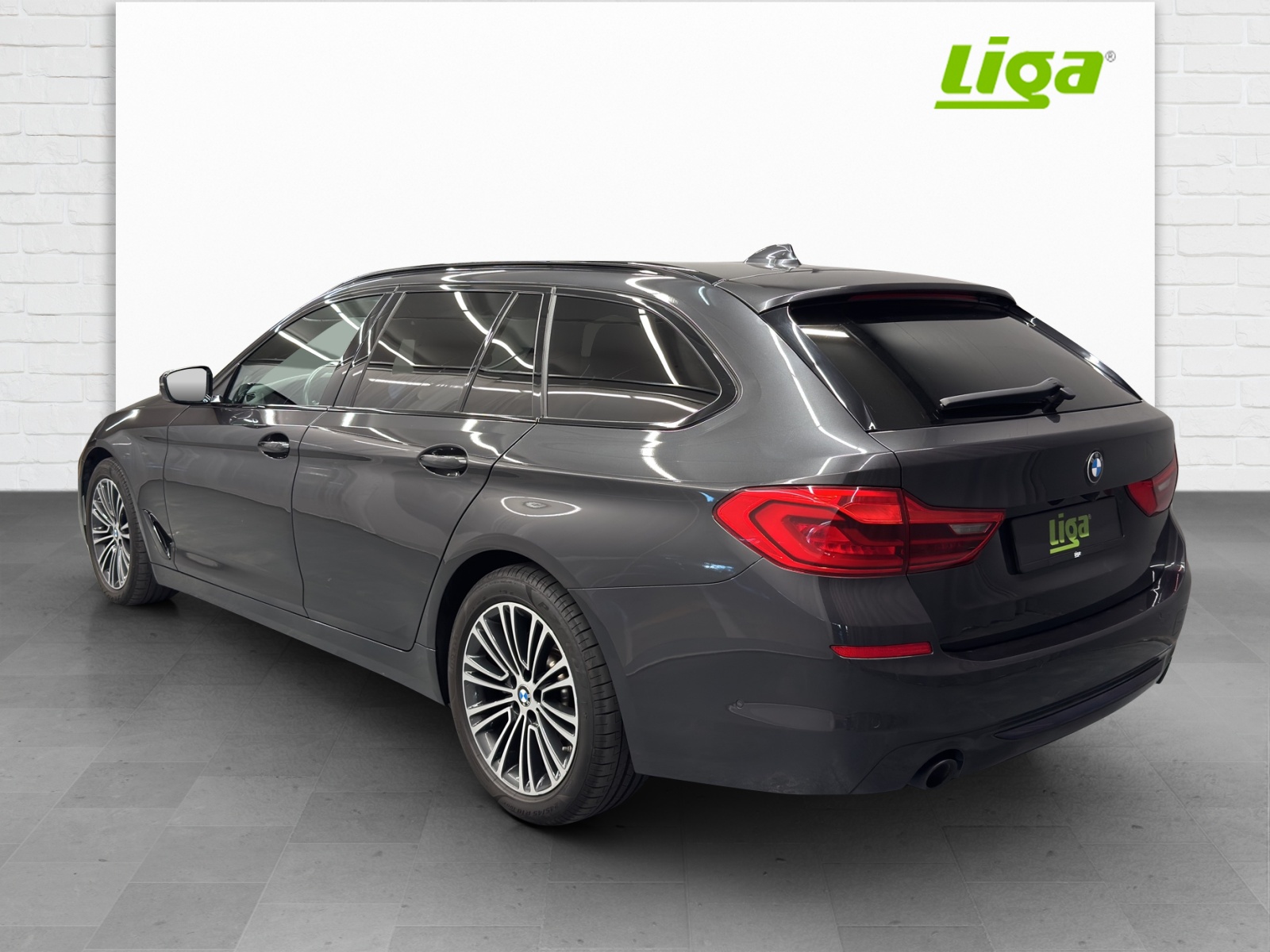 BMW 530d xDrive SAG-image-3