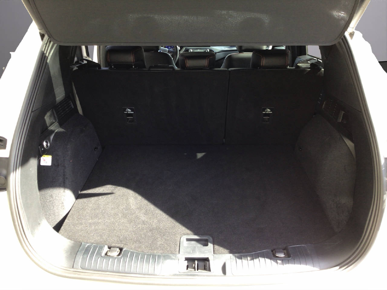FORD Kuga 2.5 Hybrid ST-Line X 190 PS 4x4-image-5
