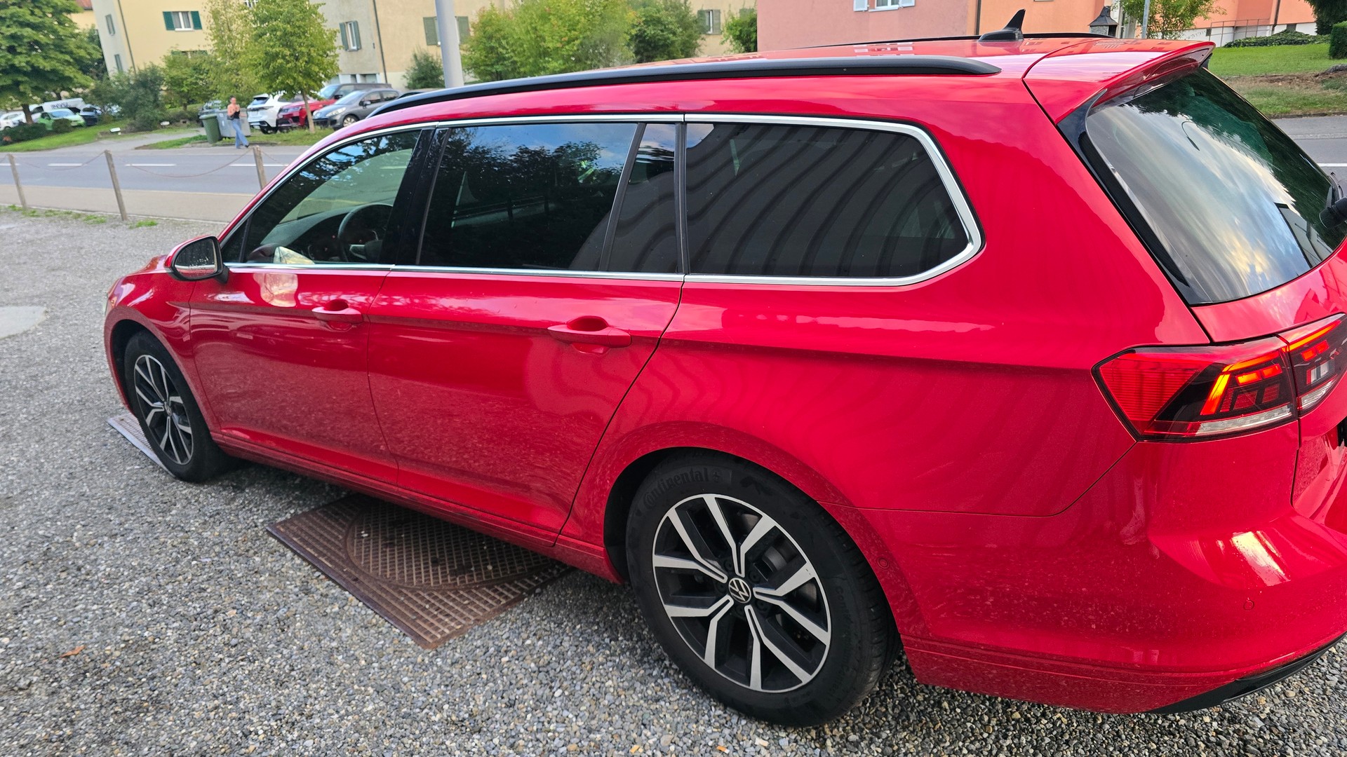 VW Passat 2.0 TDI BMT Business 4Motion DSG-image-6